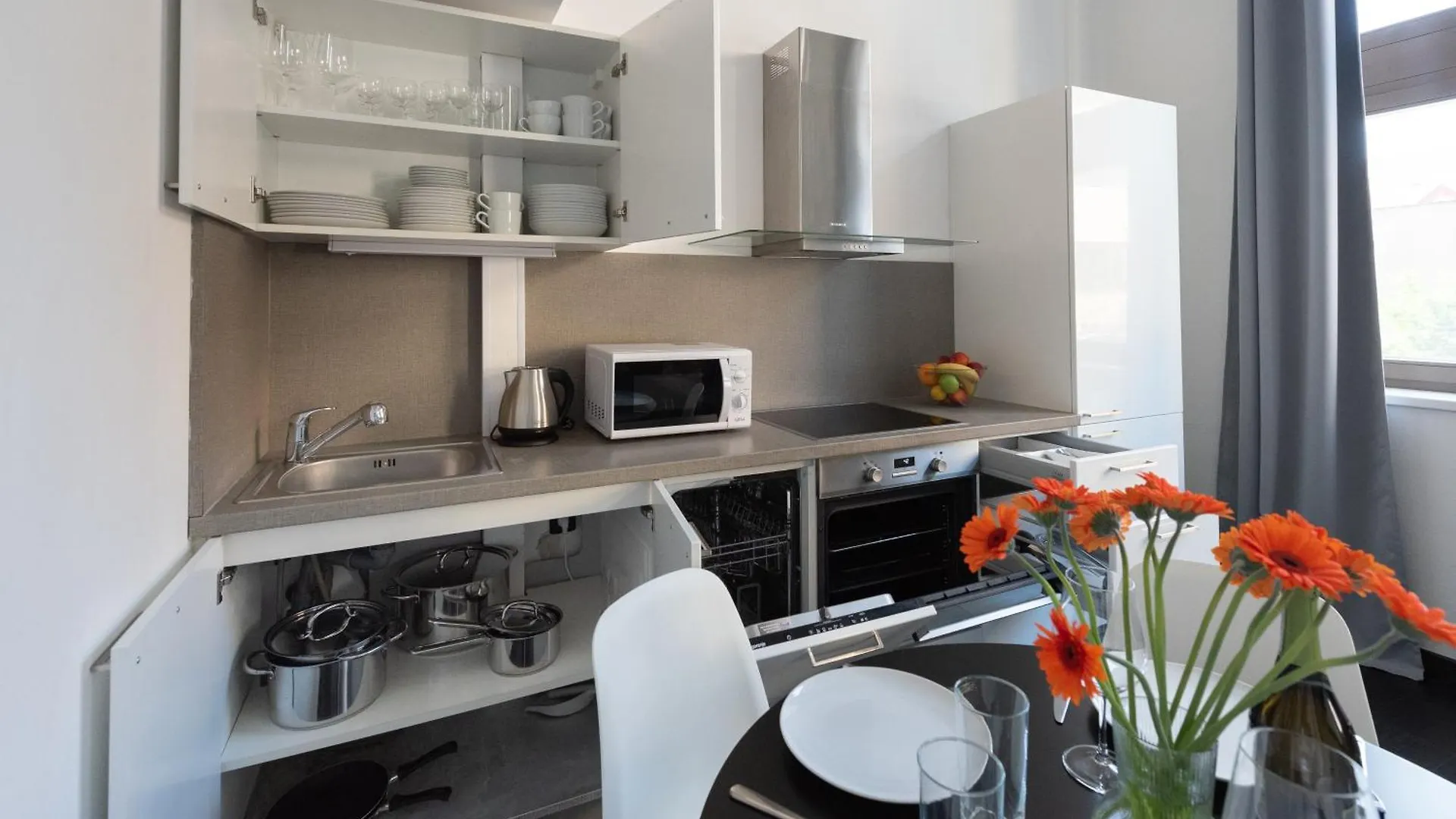 Modern Loft-Apartments In Praag 0*,